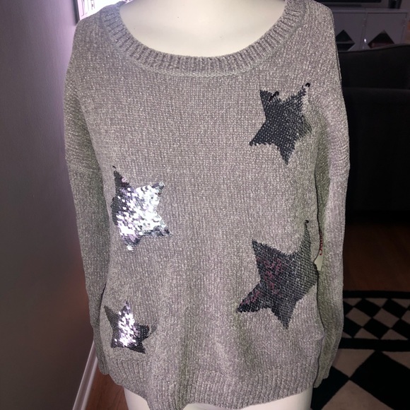 NWT gray chenille sweater with stars! Size 14/16 - Picture 3 of 6